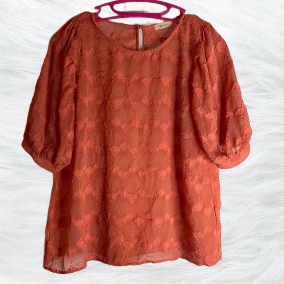 Everly Tops - ❤️5 for $15❤️A Woman’s Everly Pink top
